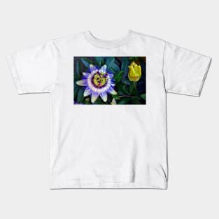 Passion Flower Summer Flowering Plant Kids T-Shirt